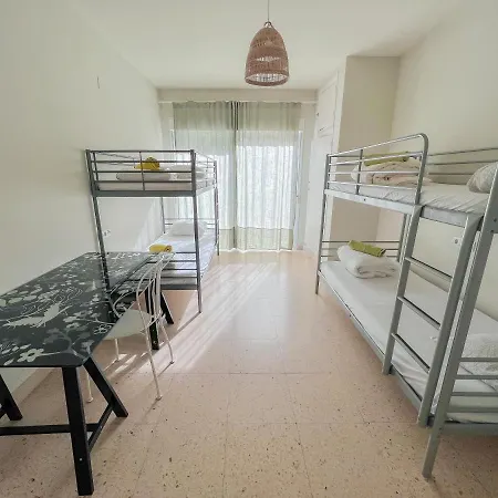 Bed and breakfast Barbatuke Eco-homestel Málaga