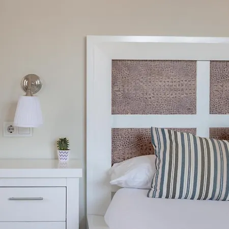 Barbatuke Eco-homestel Bed and breakfast Málaga